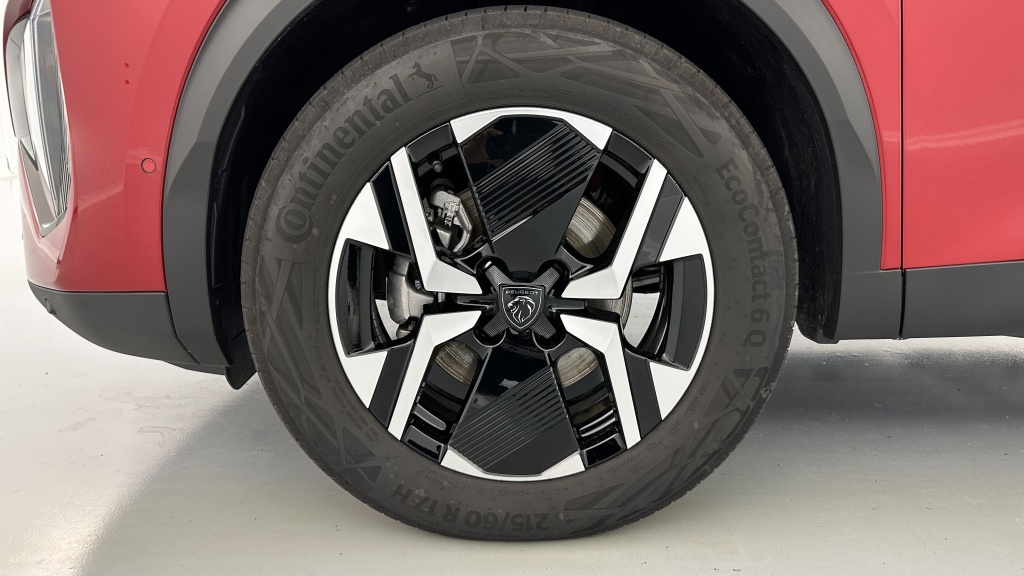 PEUGEOT 2008 II 1.2 Hybrid 145ch Allure e-DCS6  - ref: 8-GLI00012505 - Photo 12