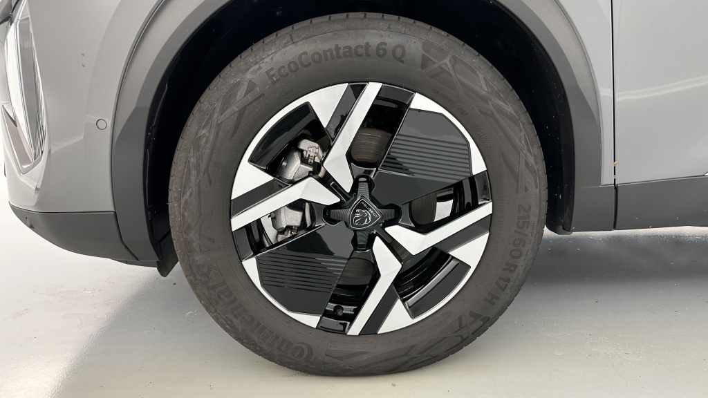 PEUGEOT 2008 II 1.2 Hybrid 145ch Allure e-DCS6  - ref: 8-GLI00012508 - Photo 12