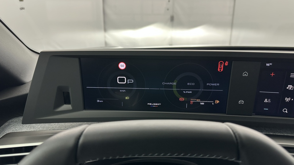PEUGEOT 3008 1.2 Hybrid 145ch Allure e-DCS6 - ref: 8-GLI00012568 - Photo 14
