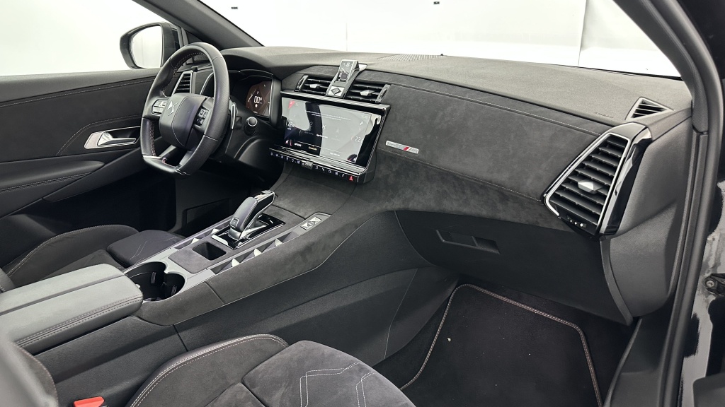 DS DS7 Crossback 1.6 PureTech 180ch Performance Line EAT8 - ref: 8-GLI00015716 - Photo 8