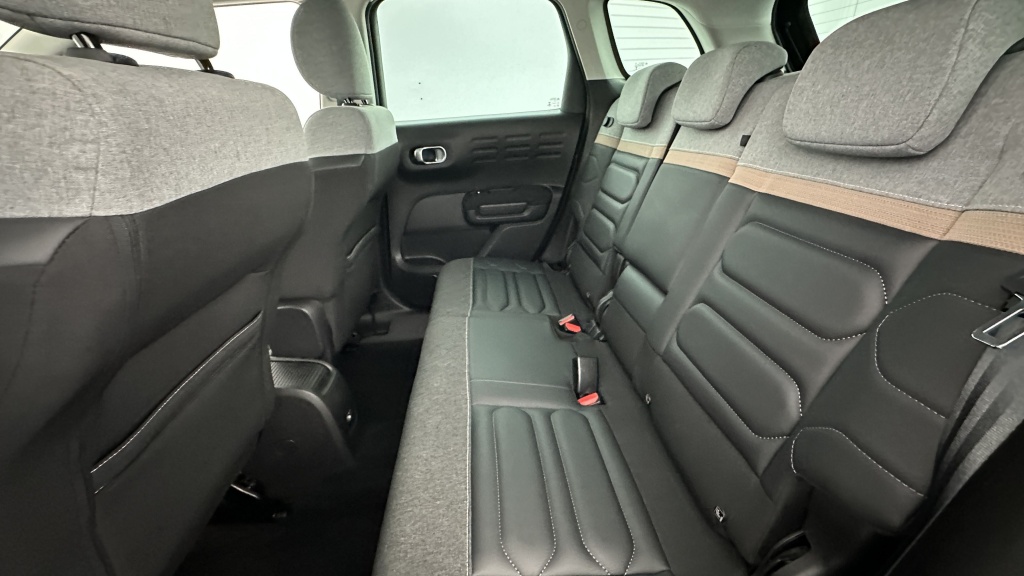 CITROEN C3 Aircross 1.2 Puretech 110ch Shine Pack - ref: 8-GLI00015791 - Photo 9