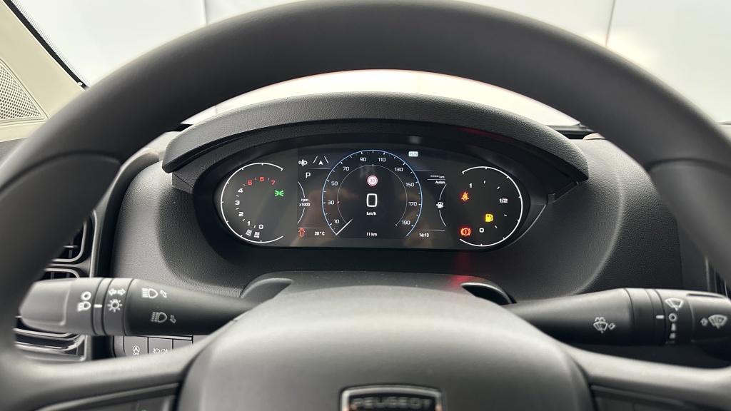 PEUGEOT Boxer II L4H2 3.5 MAXI 2.2 180ch BVA8 - ref: 8-GLI00016343 - Photo 11