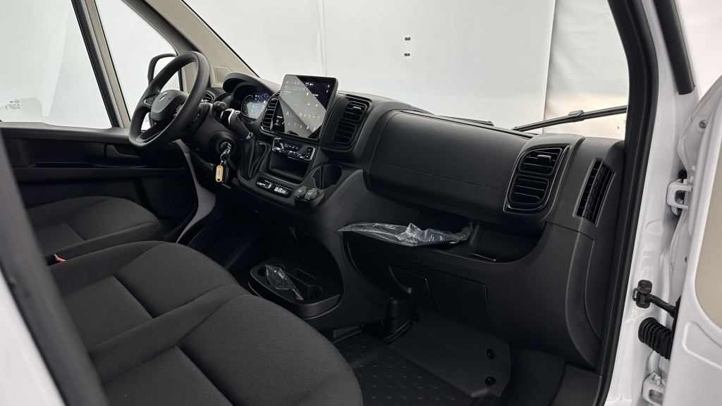 PEUGEOT Boxer L3H2 3.5 Maxi 2.2 BlueHDi 180ch BVA8 - ref: 8-GLI00023506 - Photo 7