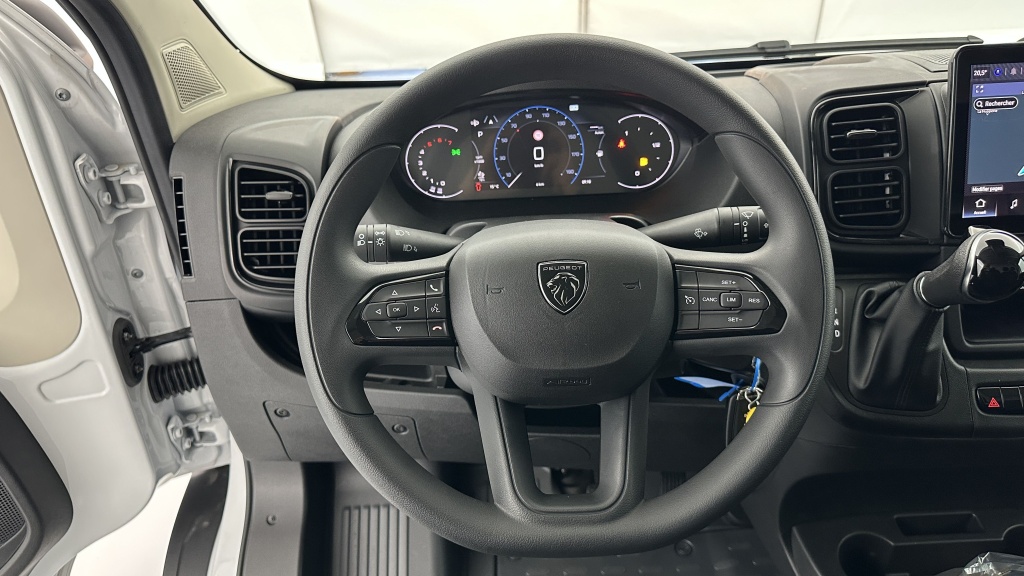 PEUGEOT Boxer L3H2 3.5 Maxi 2.2 BlueHDi 180ch BVA8 - ref: 8-GLI00023510 - Photo 11