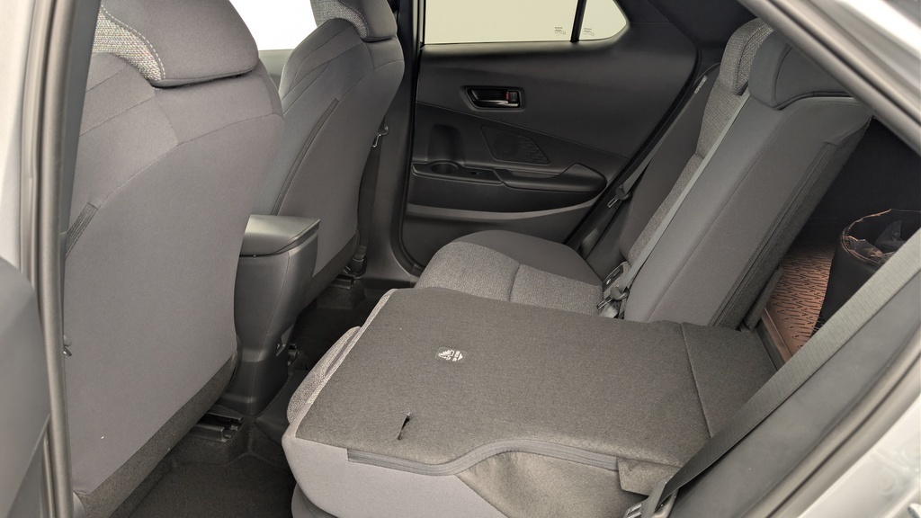 TOYOTA C-HR Hybride Rechargeable 225 Design - ref: 8-GLI00026167 - Photo 12