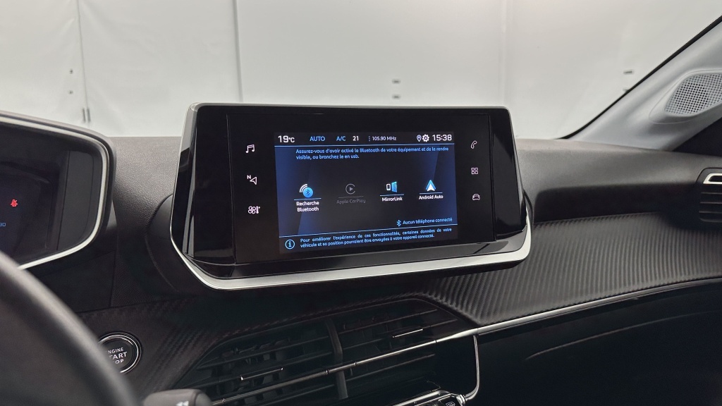 PEUGEOT 208 II 1.2 PureTech 100ch Allure - ref: 8-GLI00027064 - Photo 18