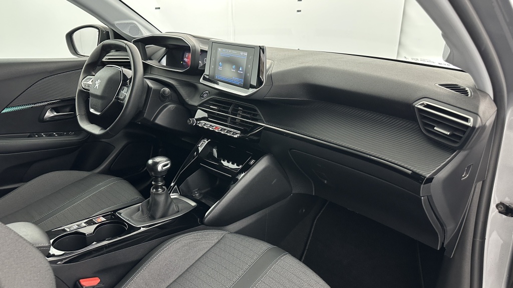 PEUGEOT 208 II 1.2 PureTech 100ch Allure - ref: 8-GLI00027064 - Photo 8