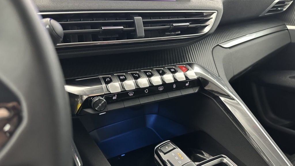 PEUGEOT 3008 II 1.2 PureTech 130ch Active EAT8 - ref: 8-GLI00031451 - Photo 19