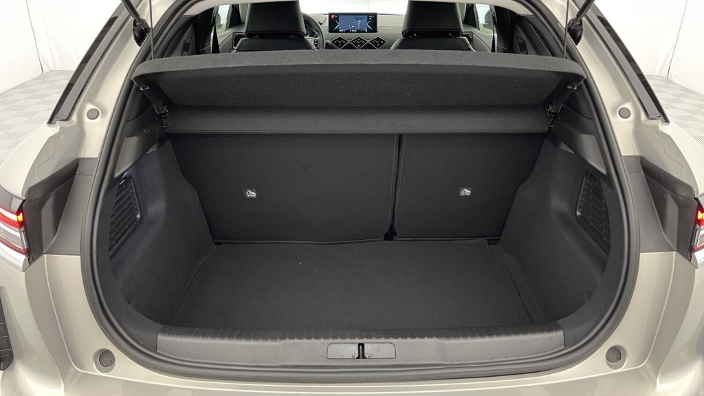DS DS3 Crossback E-Tense Rivoli 136ch - ref: 8-GLI00236775 - Photo 10