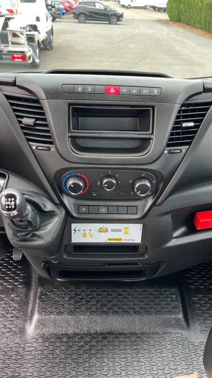 IVECO Daily 35S14H 3750 2.3 136ch Nacelle Smart P170 TXE E - ref: 8-GLI00238670 - Photo 10