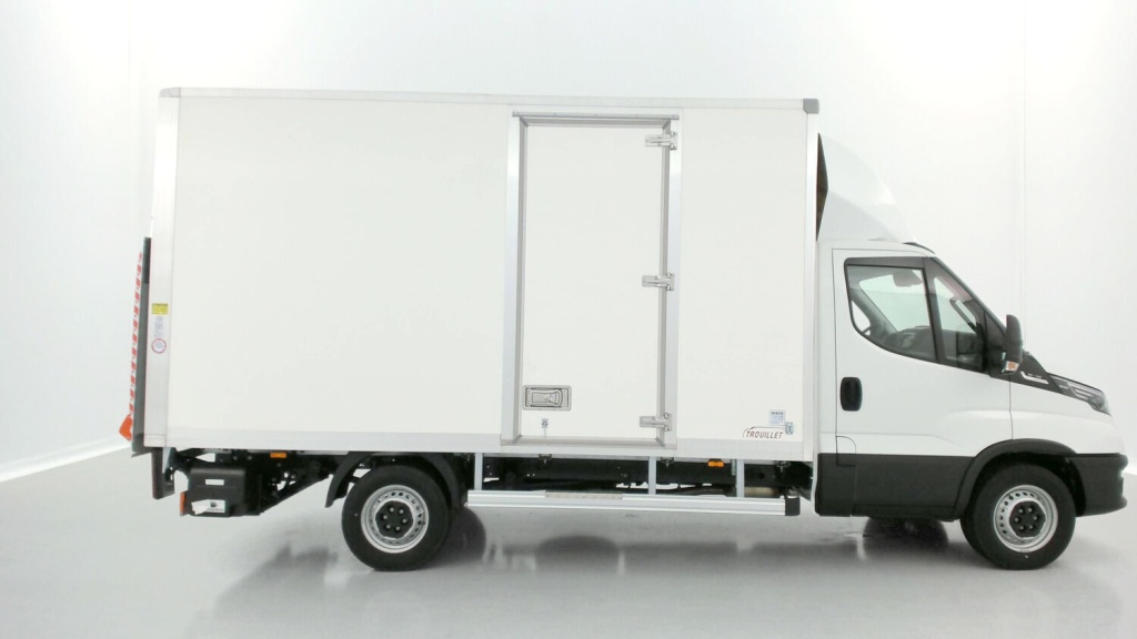 IVECO Daily III 35S16HA8 4100 3.0 160ch Caisse Trouillet 20m³ - ref: 8-GLI00256490 - Photo 19