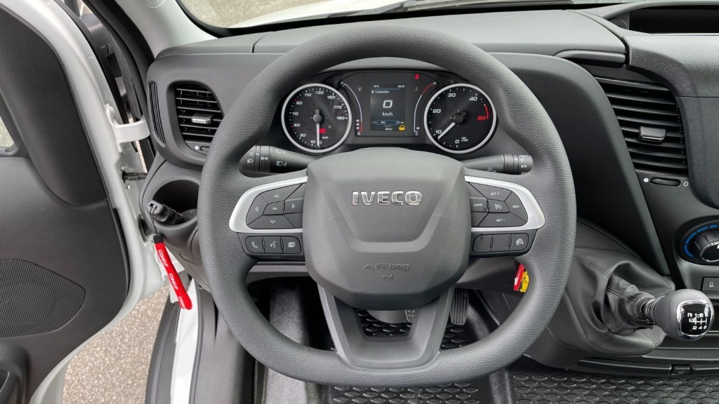 IVECO Daily III 35S16H 4100 3.0 160ch Porte Voiture Plat'fix PF18 Alu - ref: 8-GLI00271393 - Photo 9