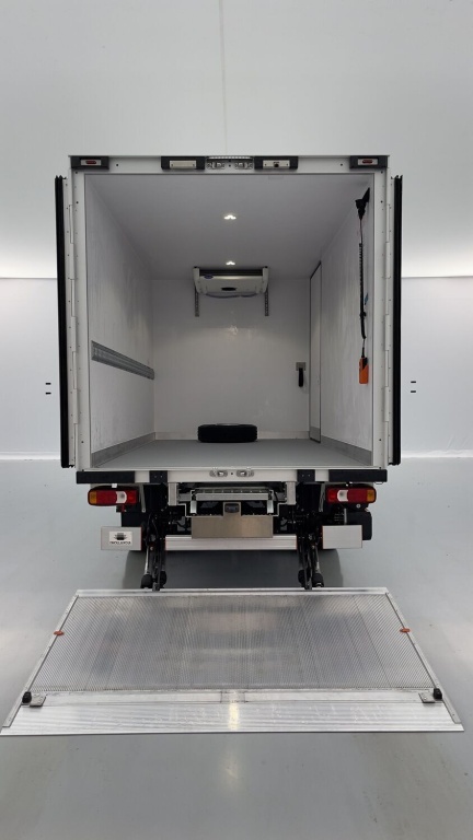 IVECO Daily III 35C16H 3450 3.0 160ch Frigo Lamberet - ref: 8-GLI00271624 - Photo 9