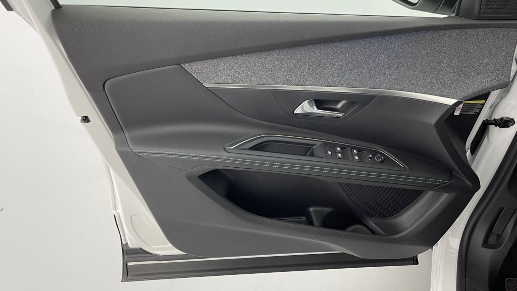 PEUGEOT 5008 III 1.5 BlueHDi 130ch Allure Pack EAT8 - ref: 8-GLI00277997 - Photo 13