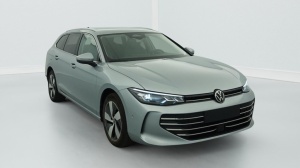 VOLKSWAGEN Passat SW en vente à marchand - ref: 1-348961