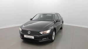 VOLKSWAGEN Passat en vente à marchand - ref: 5-1380900